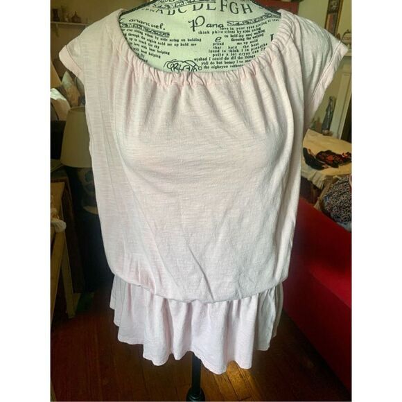 Banana Republic Malibu Tee - Picture 7 of 7